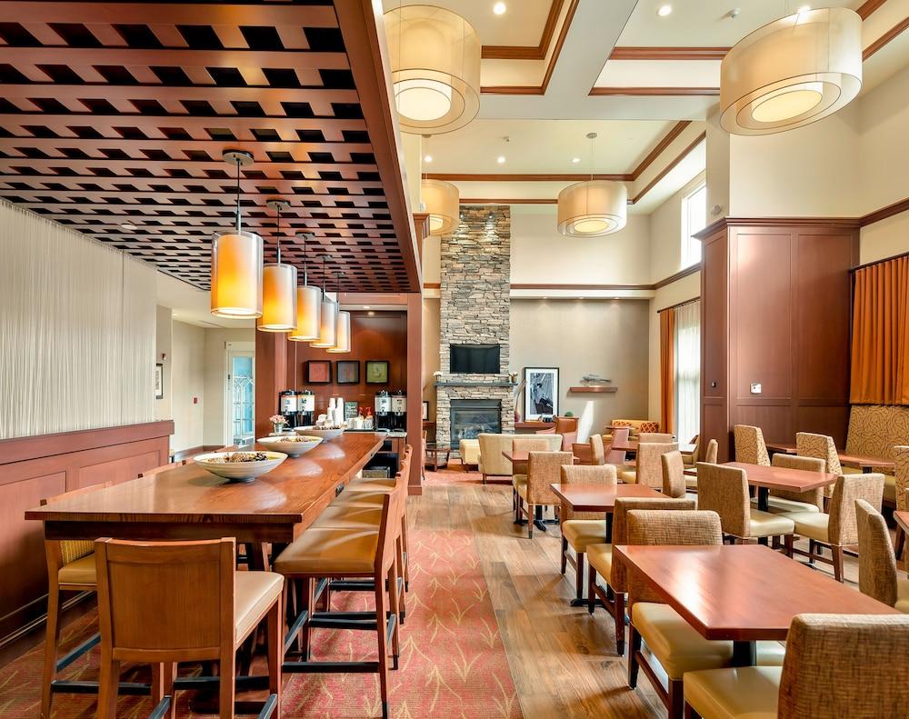 Hampton Inn & Suites Mystic Esterno foto