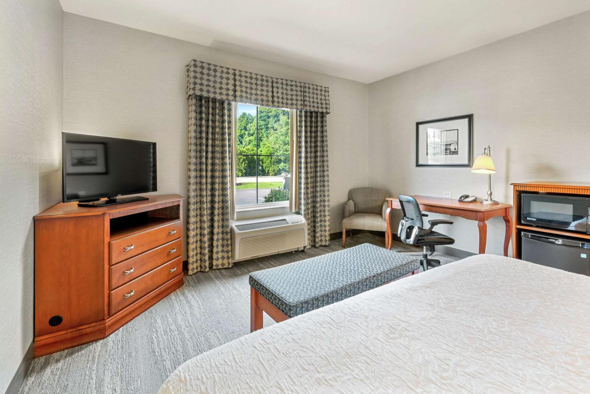 Hampton Inn & Suites Mystic Esterno foto