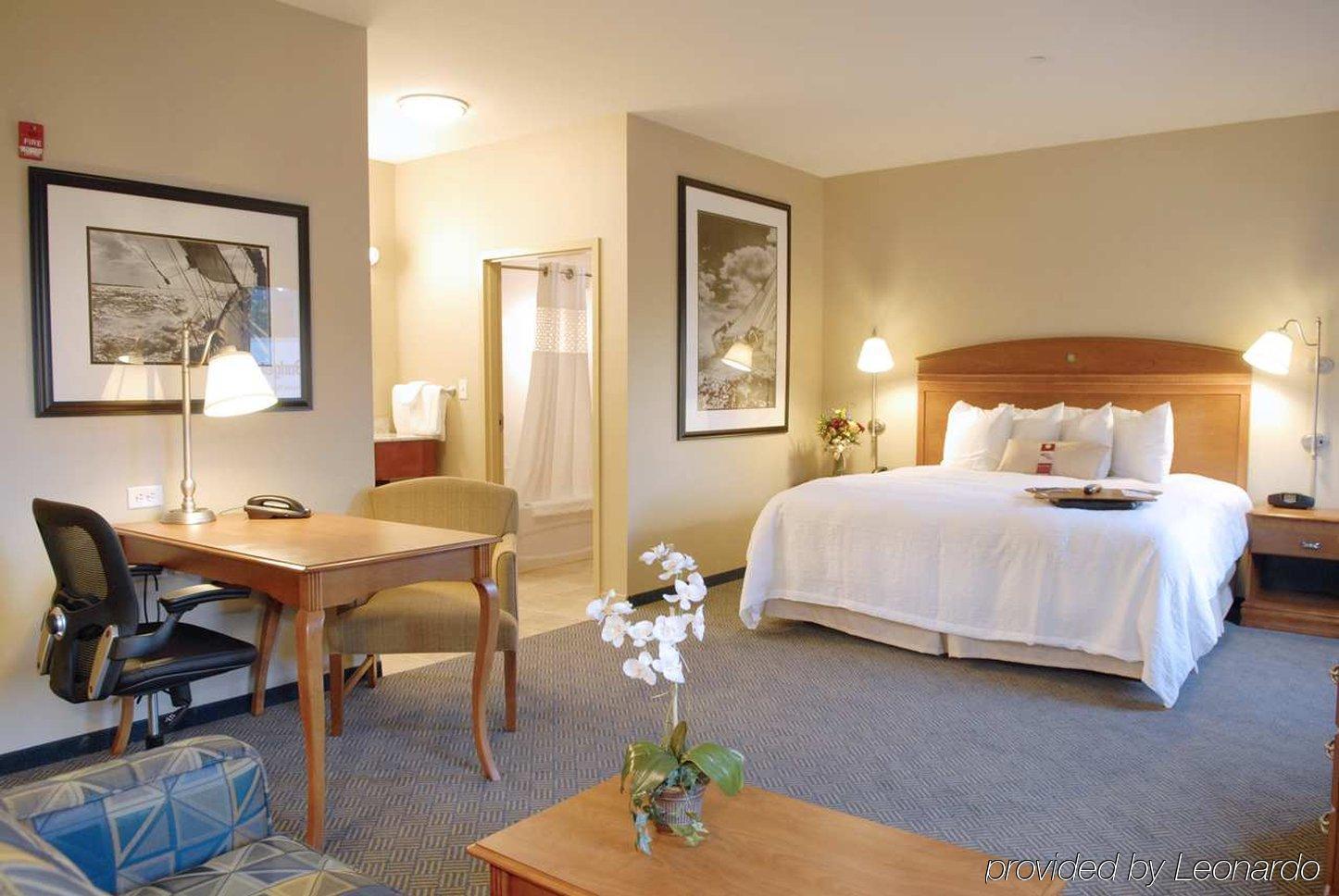 Hampton Inn & Suites Mystic Camera foto