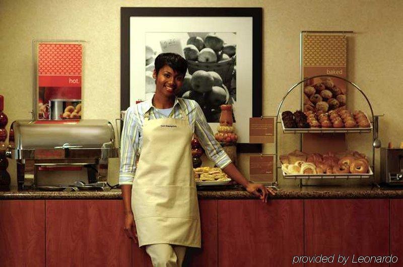 Hampton Inn & Suites Mystic Esterno foto