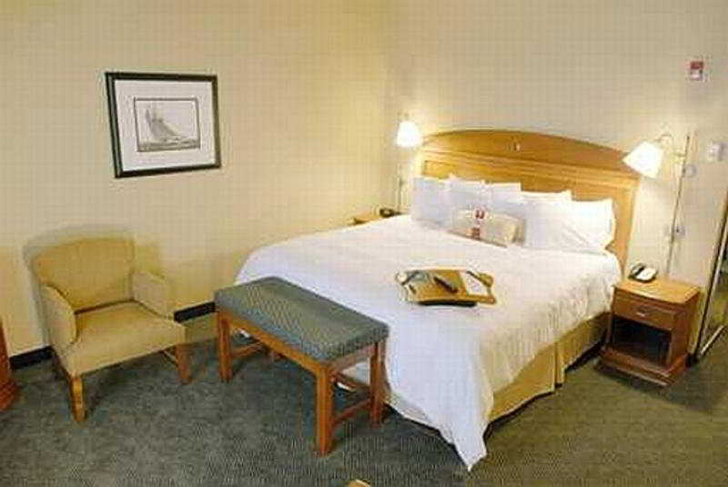 Hampton Inn & Suites Mystic Esterno foto
