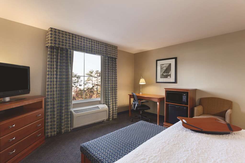 Hampton Inn & Suites Mystic Camera foto